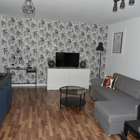 Apartmán Jantar Z Ogrodem *