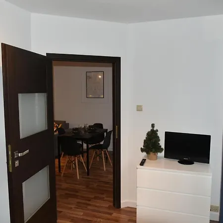 Jantar Z Ogrodem Apartmán Kolobřeh