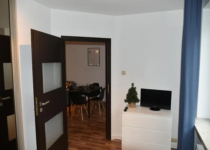 Jantar Z Ogrodem Apartament Kołobrzeg